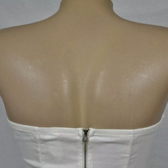 Dress - Picture 7 of 8